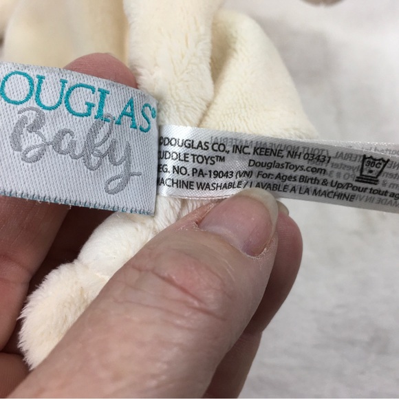 Douglas Baby Lamb Lovey Security Blanket Cuddle Toys Teething Ring Cream White - Picture 7 of 9